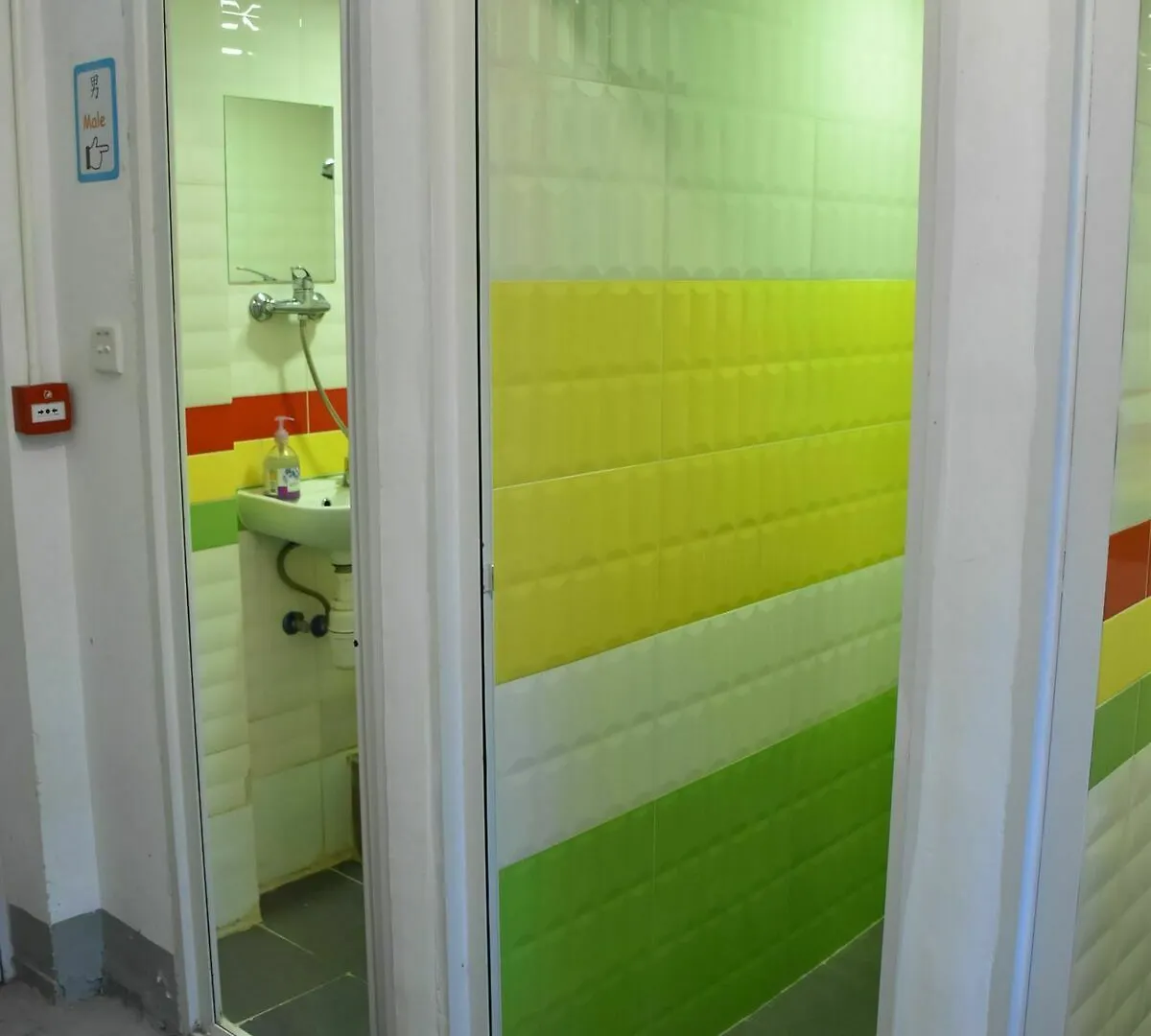 Traveller'S Pack Hostel Kowloon  Guest house Kowloon (Hong Kong)